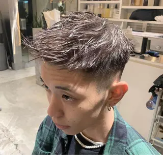 ショート カラー メンズ peakshair所属・髪質改善/メンズパ ーマ𝒀𝑼𝑻𝑶のヘアスタイル