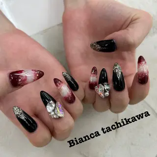 ネイル Bianca 立川店 小川のネイルデザイン
