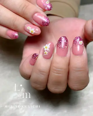 ネイル Li.m nail リム ネイルのネイルデザイン