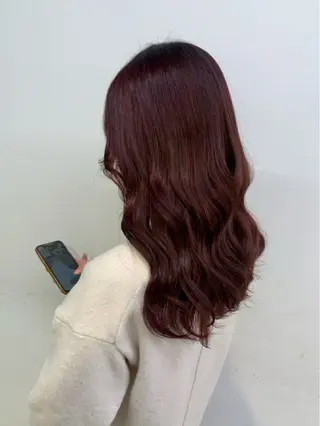 ミディアム カラー ナチュラルベージュ 🧸yuuna🧋のヘアスタイル