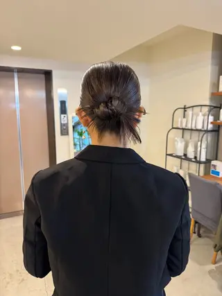 野間 奈津子のヘアスタイル