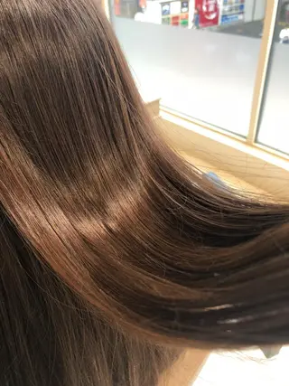 カラー 下平 秀美のヘアスタイル