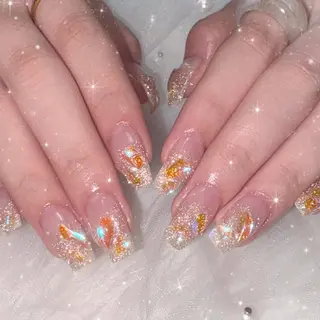 ネイル LUANA所属・LUANA ジュリのネイルデザイン