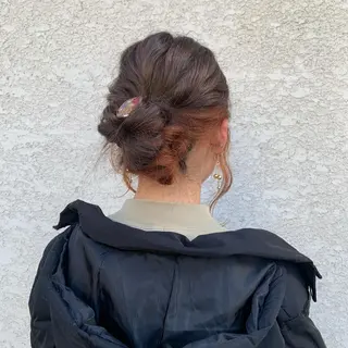 セミロング カラー ヘアアレンジ 韓国×巻ける髪質改善 💍maki💍のヘアスタイル