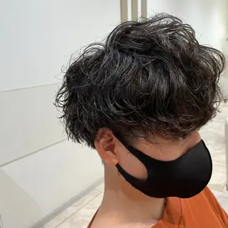 パーマ メンズ 小中 達喜の眉毛・アイブロウイメージ