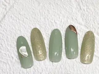 ネイル 杉山 星菜のネイルデザイン