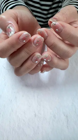 ネイル Atelier Ariのネイルデザイン