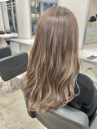 ロング カラー パーマ&ブリーチ /飯牟田/GEAR.のヘアスタイル