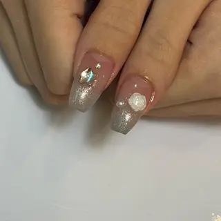 ネイル 森ノ宮ネイル🌈☁️ seri🌞のネイルデザイン