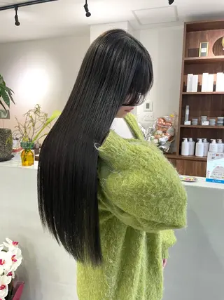 ロング (h)wim ウィムのヘアスタイル