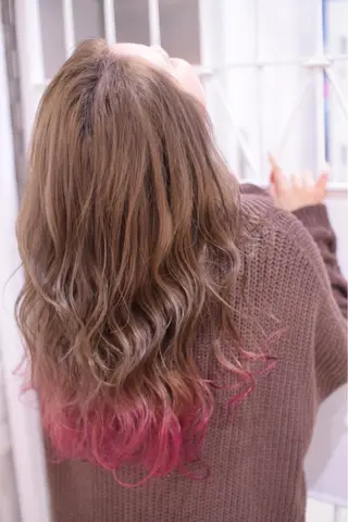 セミロング カラー ハイトーンカラー RYUのヘアスタイル