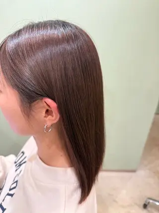 ミディアム カラー OBERIO円山所属・及川 侑姫のヘアスタイル