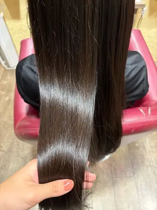 ロング 宇井 沙世子のヘアスタイル
