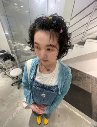 ミディアム パーマ スパイラルパーマ 🌐hina⭐️のヘアスタイル