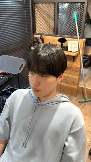 ショート メンズ 苗村 阿旺のヘアスタイル