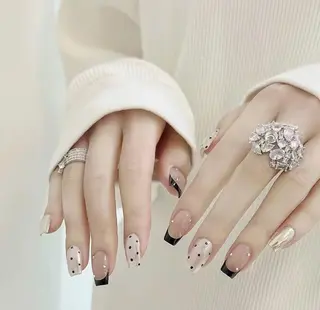 ネイル inf リエネイルサロンのネイルデザイン