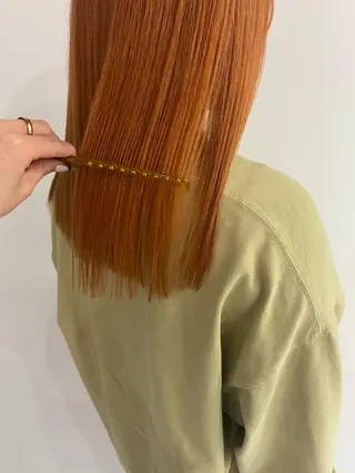 カラー 小谷野 真優のヘアスタイル