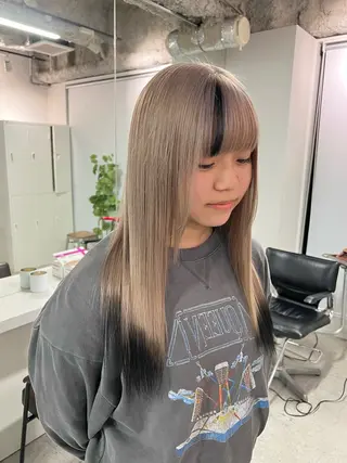 セミロング カラー sio.nail&eyebrow salon shimokitazawa2号店所属・nailist mana𖤐´-のネイルデザイン