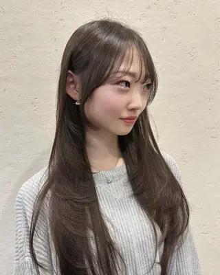 ロング 🌹ハッシュカット、 レイヤー韓国ヘア🌹のヘアスタイル