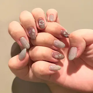 ネイル ウシク ミユキのネイルデザイン