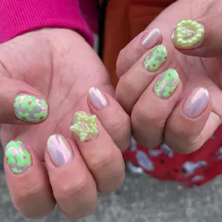 ネイル 岩山 直子のネイルデザイン