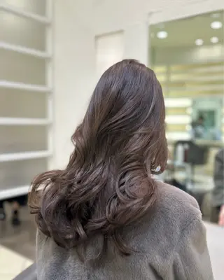 ロング カラー ハイライト/ レイヤー/銀座のヘアスタイル