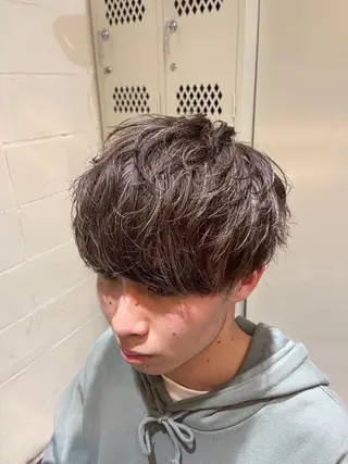 ショート カラー パーマ メンズ 🌟美髪特化🌟 服部 至恩のヘアスタイル