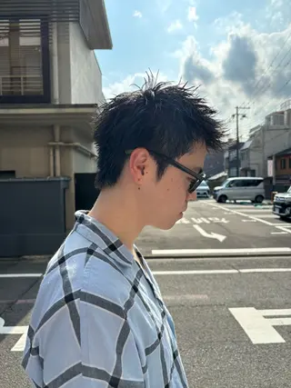 メンズ darts所属・マツダ レンのヘアスタイル