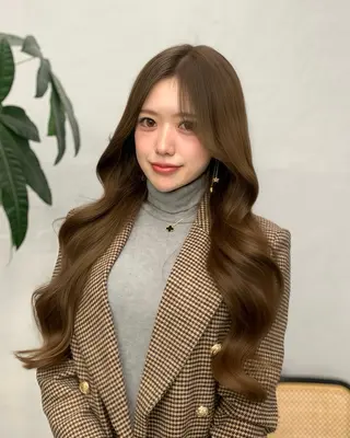 ロング shes茶屋町アリサ 🎀顔周り×韓国風のヘアスタイル