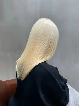 ロング 🥇KEN /レイヤー/艶カラーのヘアスタイル