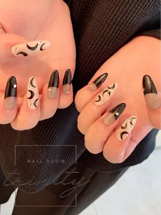 ネイル Trinity staffのネイルデザイン