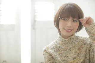 ショート カラー パーマ エイト ウメダのヘアスタイル