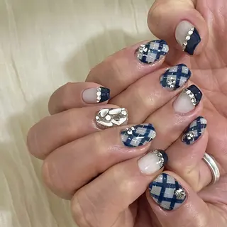 ネイル m-nail所属・m-nail 🌙minamiのネイルデザイン