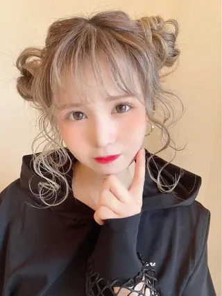 ミディアム カラー Mood hair salon所属・髪質改善.縮毛矯正 ×韓国ヘアyukiのヘアスタイル