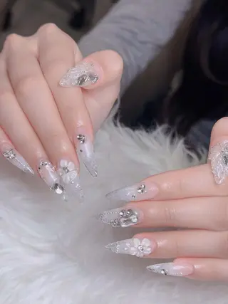 ネイル Lumi Nail 新大久保3‘のネイルデザイン