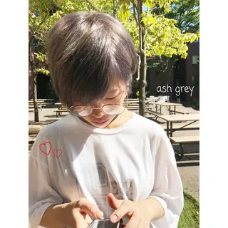 ショート カラー シアーベージュニスト 🥣大石亜里紗のヘアスタイル