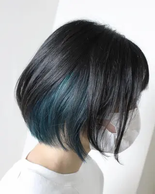 ショート カラー 土居 正季のヘアスタイル