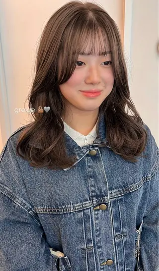 カラー yuzuha/韓国風 / 透明感カラー🎀のヘアスタイル