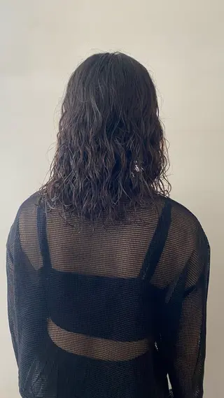 セミロング パーマ 酸性ストレート/ 髪質改善/イソヤトモのヘアスタイル