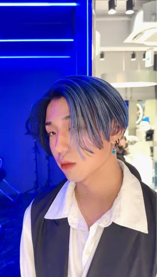 ショート カラー メンズ りょうへい/ 全頭ブリーチ/渋谷のヘアスタイル