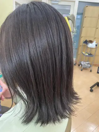 ミディアム 福原 亜祐美のヘアスタイル