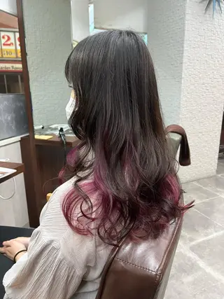 ロング カラー 長内  大明のヘアスタイル