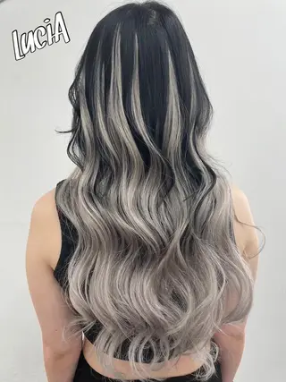 ロング カラー ヘアアレンジ MISAKIエクステ ブリーチ\5900のヘアスタイル