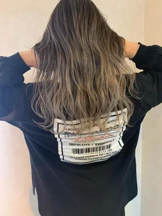 ロング Lit所属・Lit.豊橋 夏目のヘアスタイル