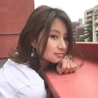 ショート カラー 上川 美幸のヘアスタイル