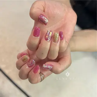 ネイル アトリエ　ミモザ所属・いまむら あかりのネイルデザイン