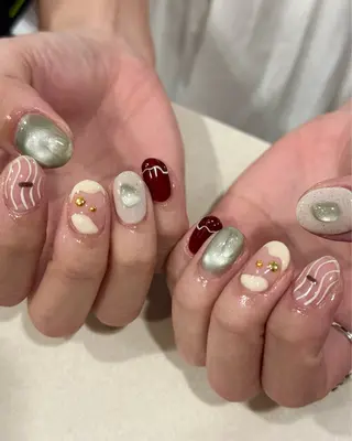 ショート AMI 下北沢駅徒歩3分のネイルデザイン