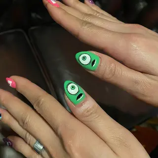 ネイル NEW WORLD所属・MIZUKI 🌏NEWWORLDのネイルデザイン