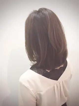 ミディアム パーマ 坂本 なつきのヘアスタイル