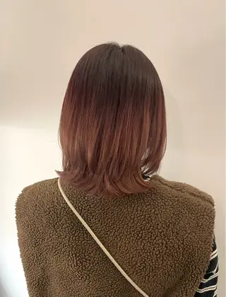 ショート TIECHEL所属・韓国ナチュラル・ ベージュ/落合夏希のヘアスタイル